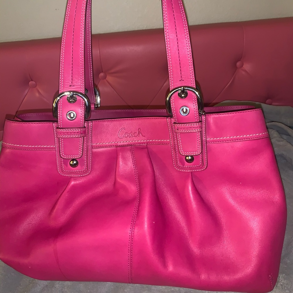 Pink Vintage COACH Handbag - Picture 4 of 6